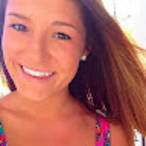 Meet your Posher, Courtney